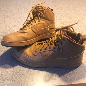 Nike high tops